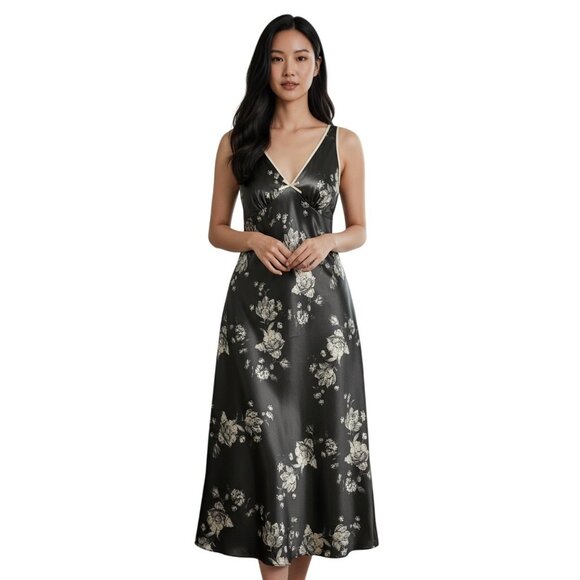 Jones New York Slip Dress Night Gown Large Black Floral Satin Fairy Grunge Goth - Picture 1 of 13